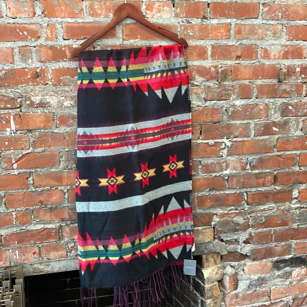 Brand new Carmel scarf by Pistil.